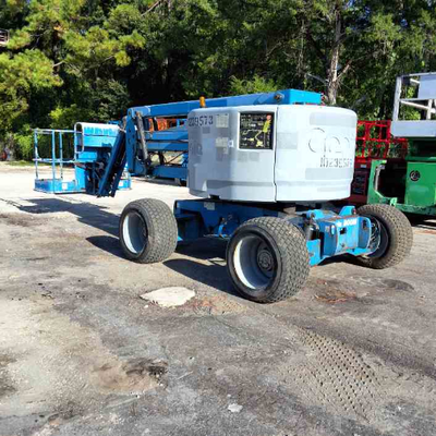 USED 2014 Genie Z-45/25 RT
