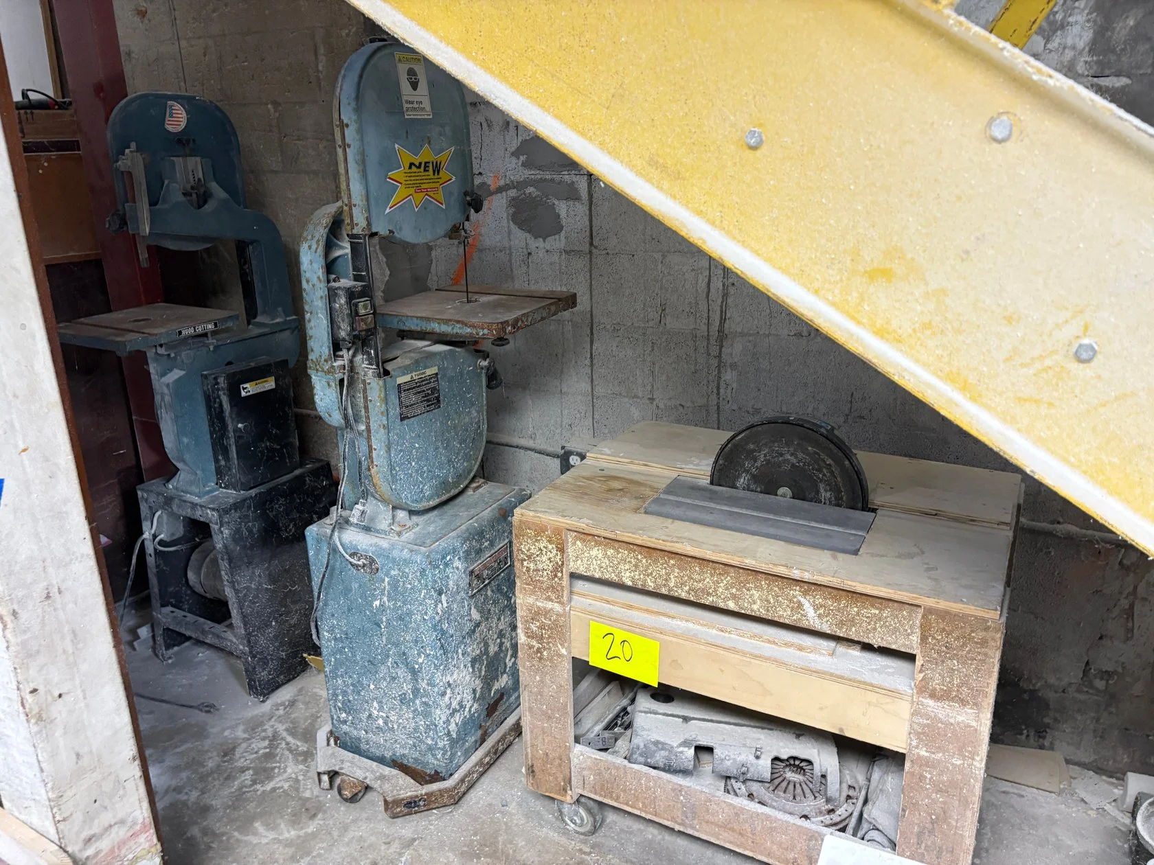 Used _UNKNOWN_ _UNKNOWN_ Woodworking Sanders Georgia US | Auction Management Corporation #1548674
