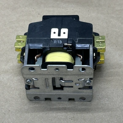 NEW Furnas 45EG20AJ