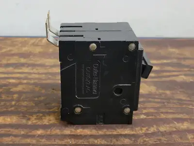 USED CUTLER-HAMMER BA250