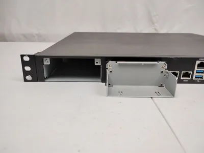 USED Check Point 5200 Pb-20