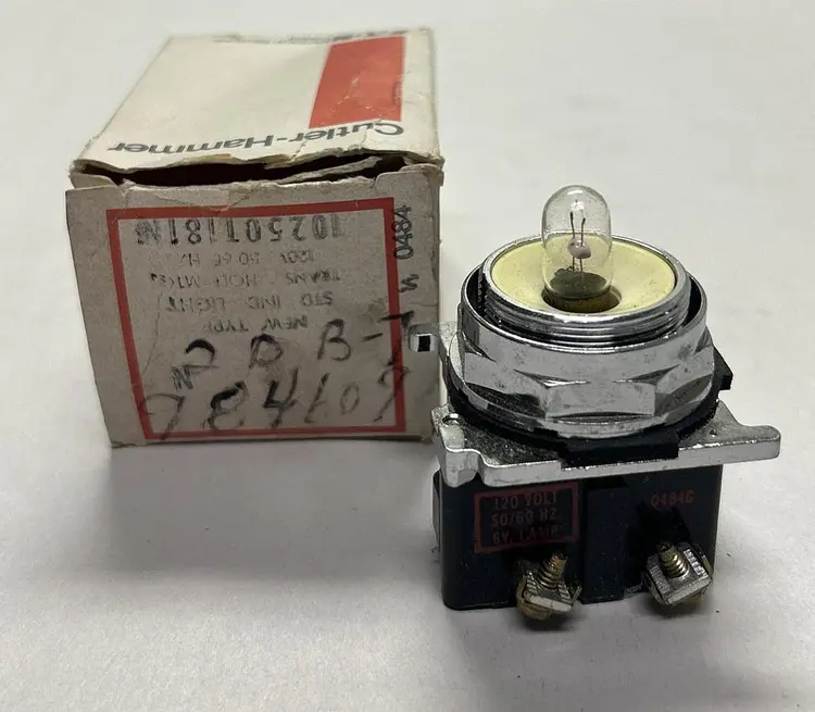 New | in-Stock CUTLER HAMMER 10250T181N Industrial Controls | Surplus Asset Holdings #1221025