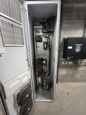 Used ALLEN-BRADLEY 20F1ANE099AN0NNNNN Switchgears British Columbia CA | Lenmark #240755