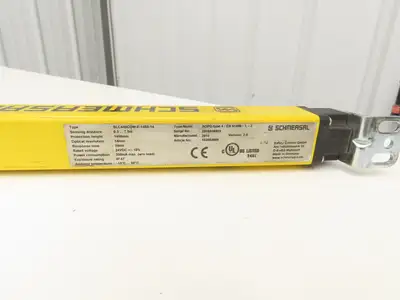 Schmersal SLC440COM-ER-1450-14 Safety Light Curtain Receiver/Transmitter Set