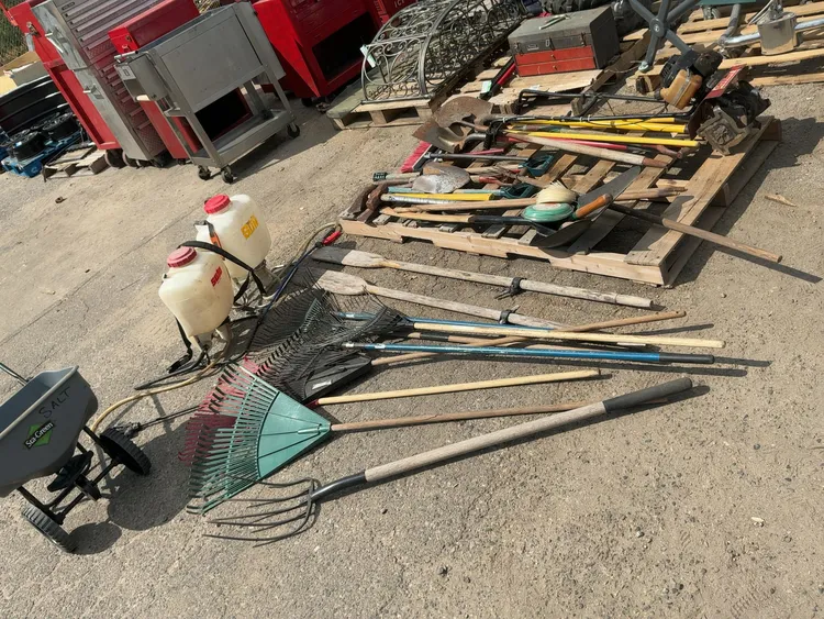 Used _UNKNOWN_ _UNKNOWN_ Landscaping Equipment (Miscellaneous) Michigan US | Miedema Asset Management Group #1324126