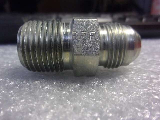 LOT OF 17 NEW  PPF  & OTHER VALVE FITTING TYPE FEMALE 1/2" TO 3/4"