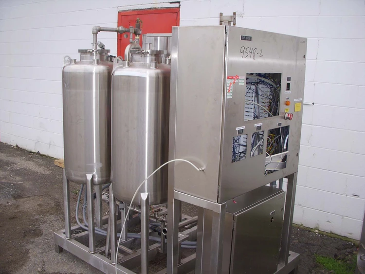 Used 2001 T & C STAINLESS 120 LITRE Stainless Steel Tanks New Jersey US | Perry Equipment #120161