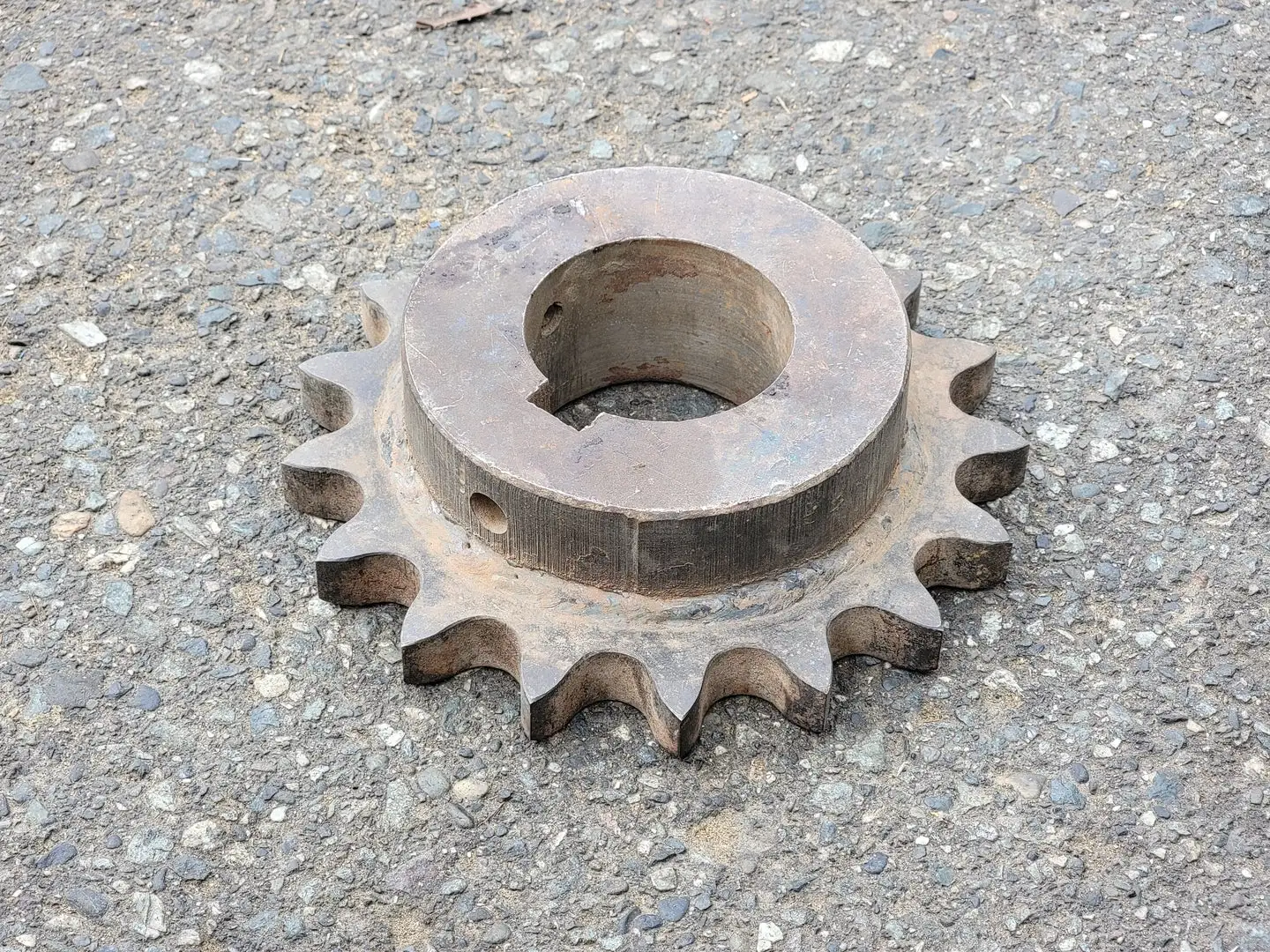 Roller Chain Sprocket H120B17302, Size 120, 17 Teeth