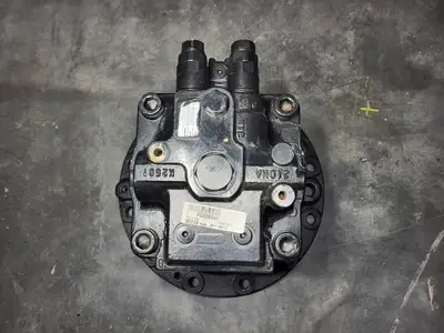 NEW 2015 JOHN DEERE PG200044