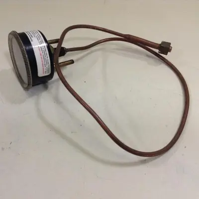 USED ASHCROFT 733-09