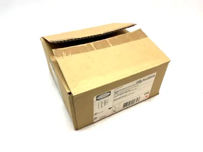 USED HUBBELL METAL RACEWAY TEE FITTING 2-CHANNEL