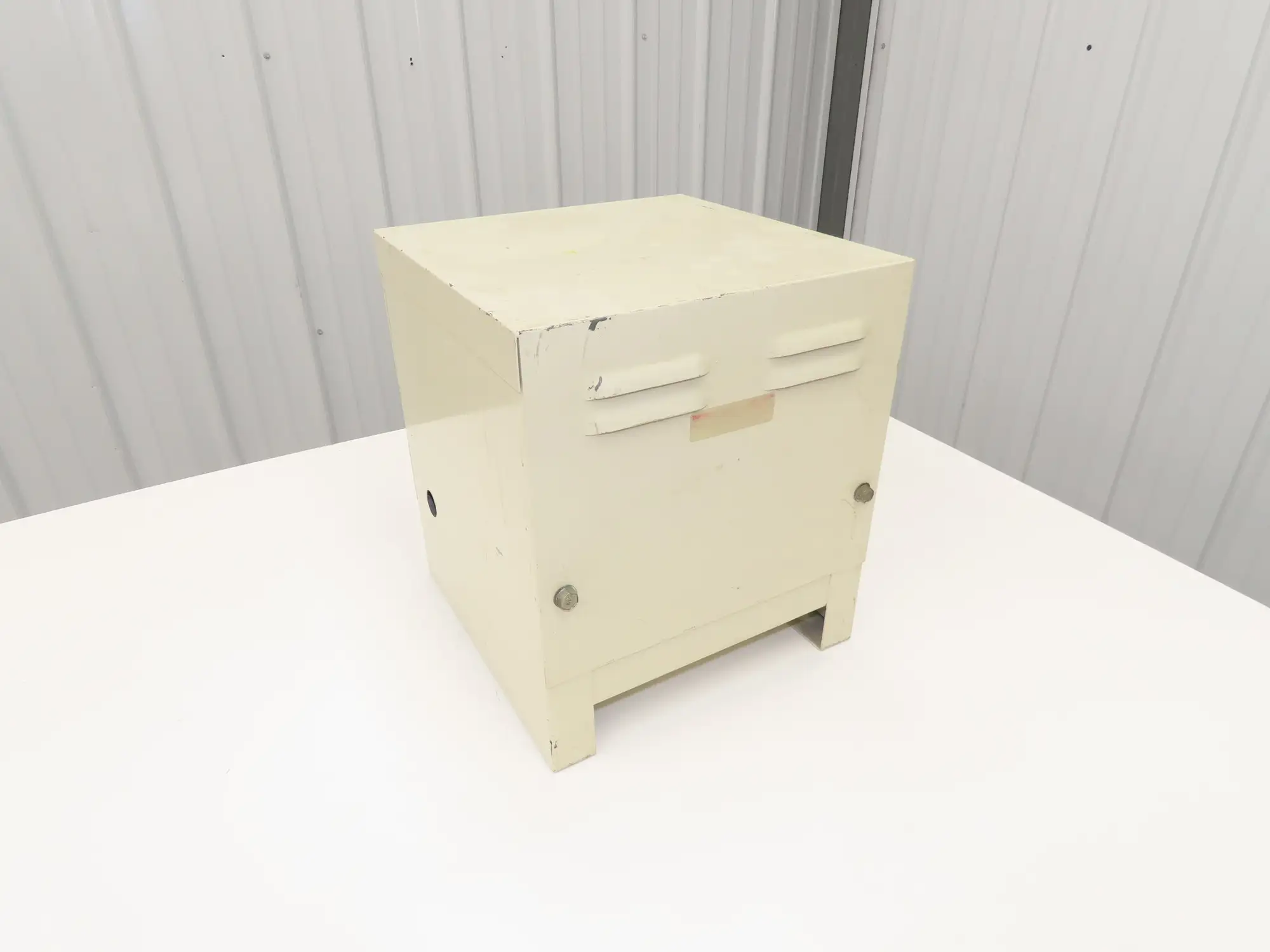MTE RL-02512 Line Load Reactor 25 Amp