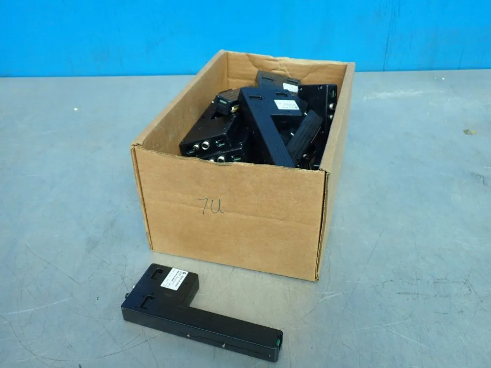 Used ALLEN BRADLEY 2090K6CKD4450 Connector Accessories Ohio US | HGR 24 #1149313
