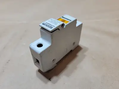 Used FERRAZ SHAWMUT USCC1 Misc Electrical & Power Parts British Columbia CA | Lenmark #1439286