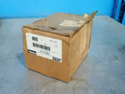 USED 1999 PARKER N31451091