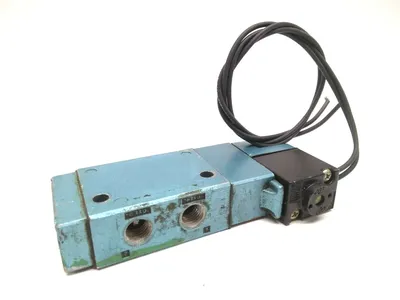USED MAC VALVES SOLENOID VALVE WITH PME-6111BAAA 24VDC