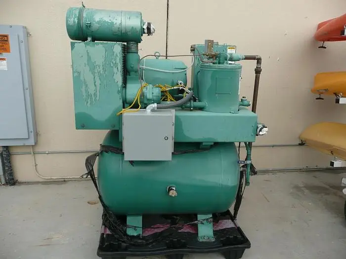 Used 1984 JOY MFG CO TA-030TAN4E Air Compressors (Misc) California US | Machinery & Equipment #137325