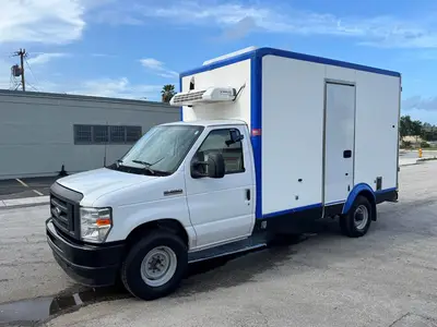 Used 2024 FORD E-350 Reefer Trucks Florida US | Truck and Van Outlet #1509245