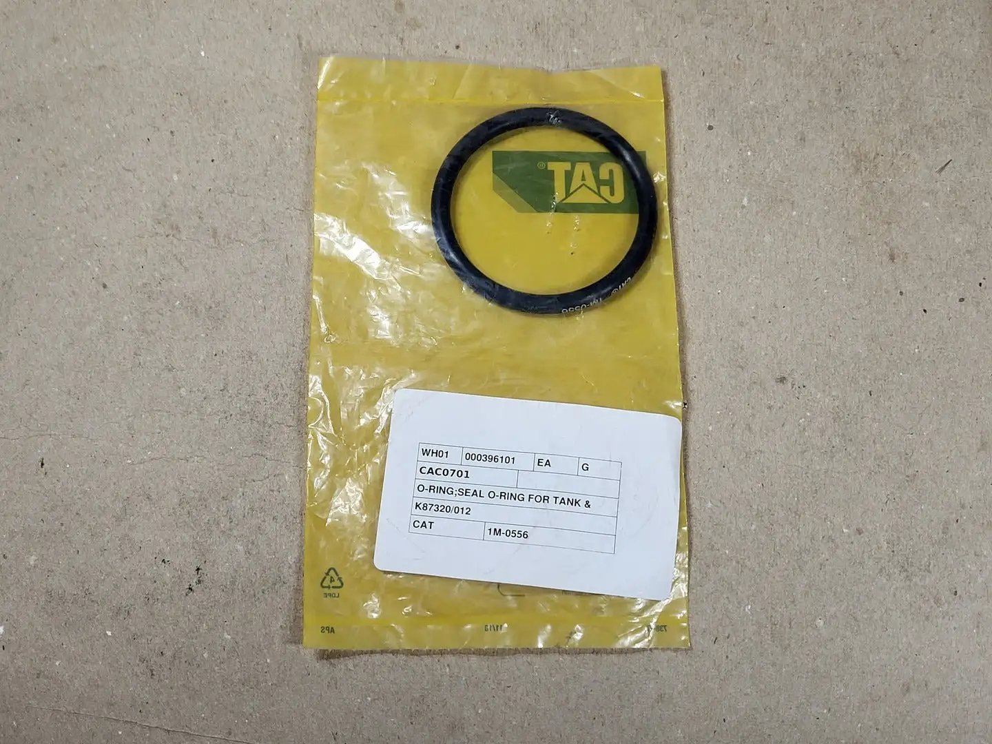NEW CAT 1M-0556