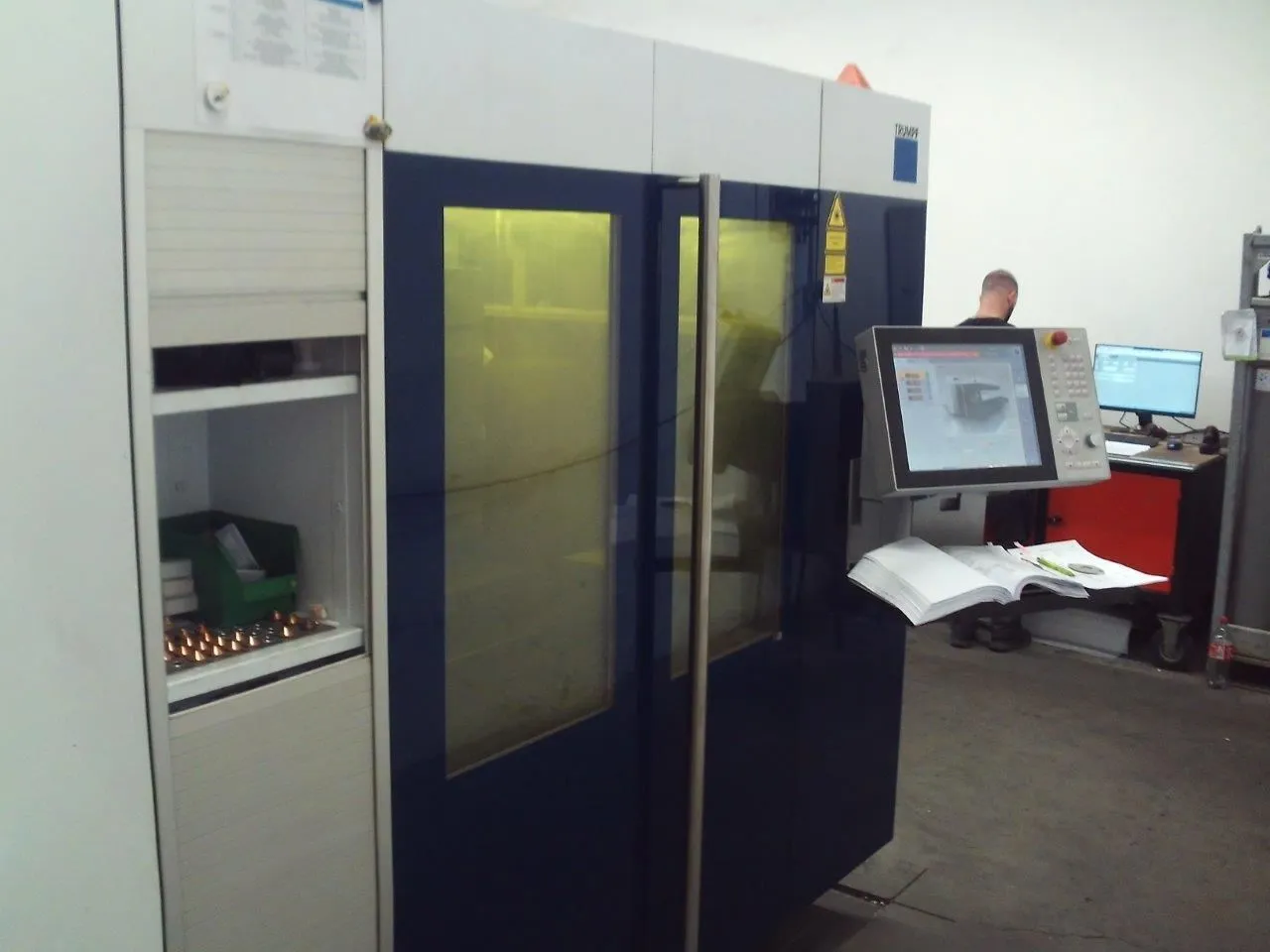 USED 2015 TRUMPF TRULASER 3030 FIBER
