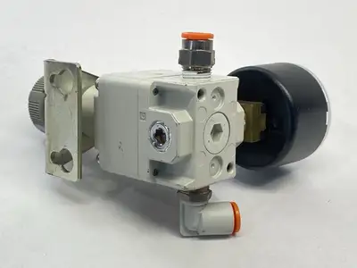 IR1020-N01B | SMC  Pneumatic Pressure Regulator w/ Pressure Gauge - Used