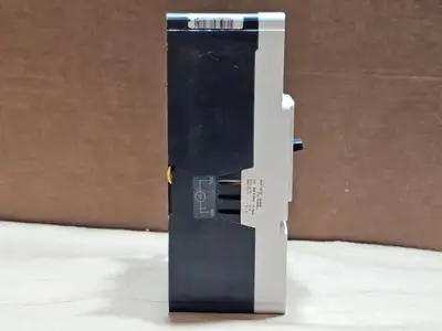 Used EATON CUTLER-HAMMER HKDDC3300A1301S4201Z01 Switchgears British Columbia CA | Lenmark #1434616