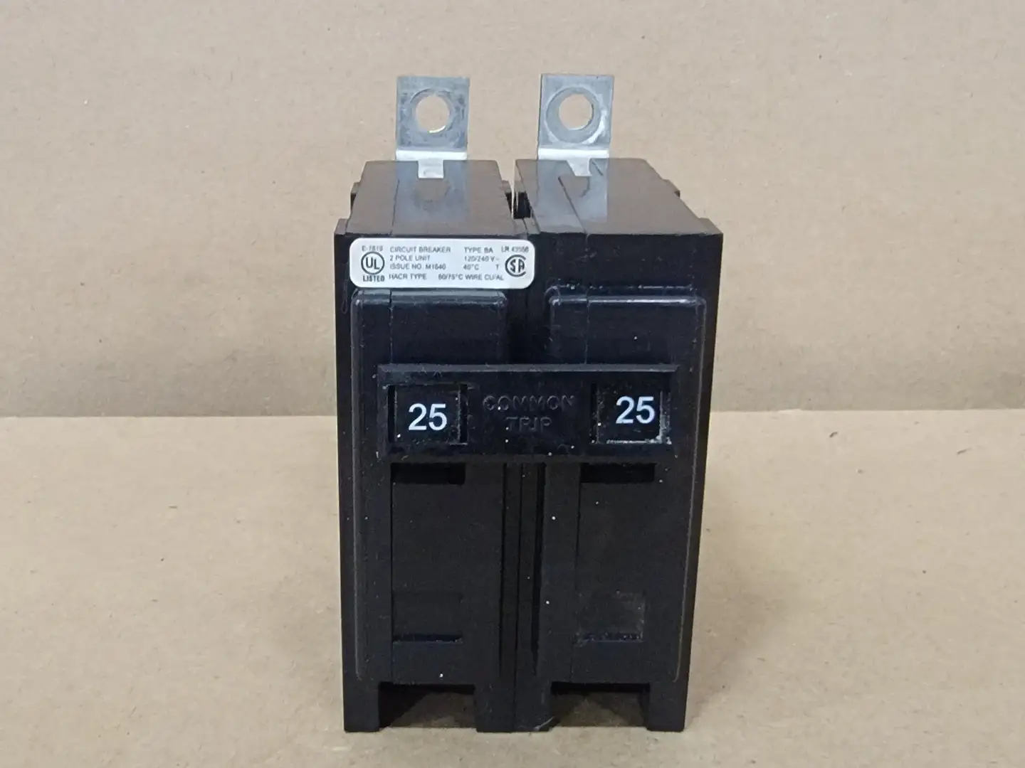 Used CUTLER-HAMMER BA225 Switchgears British Columbia CA | Lenmark #239408