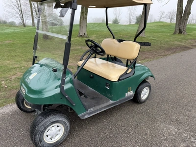(1) 2017 E-Z-Go golf cart with a Kawasaki gas engine, model 625111G01, does not include Club canopy ...