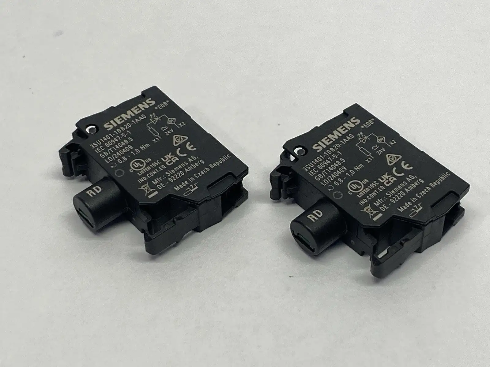 3SU1401-1BB20-1AA0 | Siemens  LED Contact Module LOT OF 2 - New Other