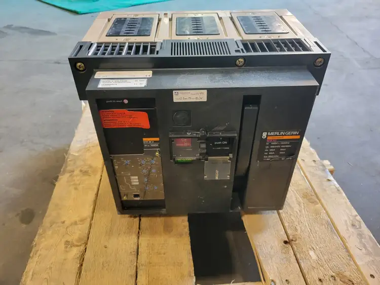 Used 2003 MERLIN GERIN M16H1 Switchgears British Columbia CA | Lenmark #1427014