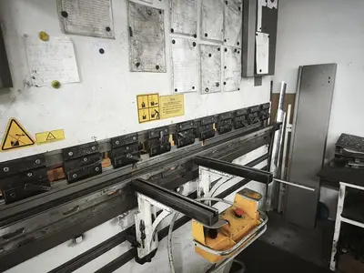 Used 2006 ERMAK CNC HAP 2680 Press Brakes CZ | Amaron s.r.o. #1303624