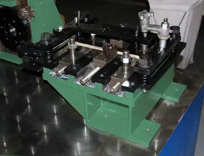 Entry Guide / Trim Unit