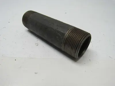 1-1/4" X  5-1/2" Black Pipe Nipple Lot of 12