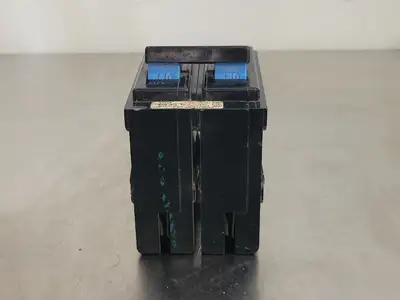 15 Amp, 2 Pole, 120/240 volts Circuit Breaker