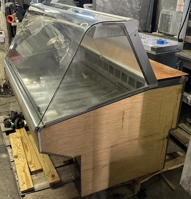 174-0161 Federal Industries SQ5CD 60" Self Contained Full Service Deli Cooler