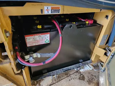 USED 2015 CATERPILLAR 2ET4000