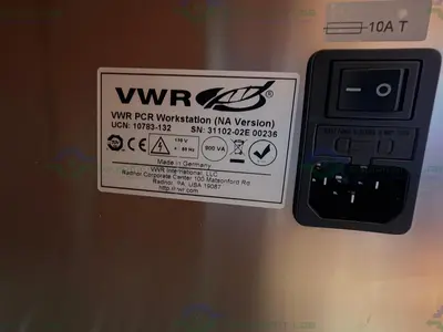Used VWR 10783-132 PCR WORKSTATION NA VERSION 120V W/ UV LIGHT Fume Hoods California US | Equipment Lab #1482177