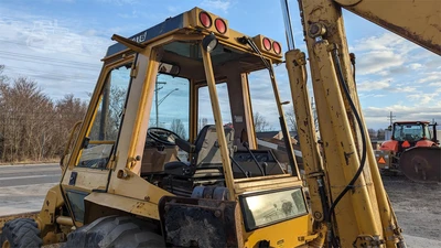 USED 1986 CATERPILLAR 416