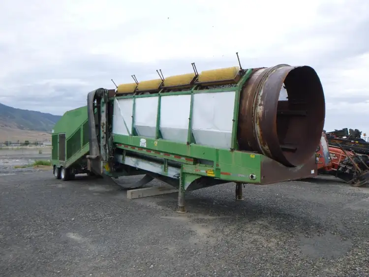 Used 2004 RE-TECH 723A Trommel Screener California US | Mittry Construction #1363467
