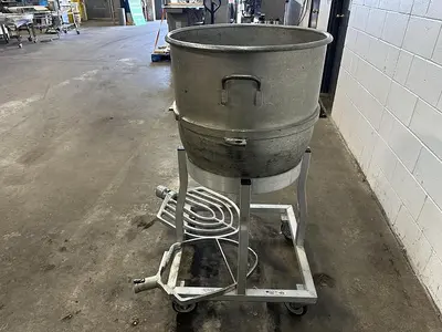 Hobart 140 Qt Bowl & Paddles