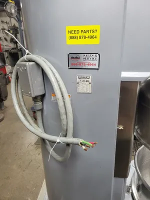 2003 Hobart M802 80 Quart Commercial Dough Mixer W Guard in IMMACULATE CONDITION!!