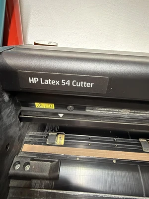 USED 2018 HP LATEX 315 PRINT AND