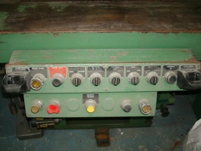 USED 1983 NEWBURY V4-30ARS