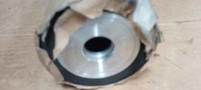 526639 1 LOT OFF 2 BLACK DRUM ROLLER 4"X12 1/2 INCH