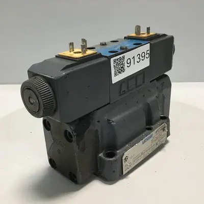 USED VICKERS DG4V-3-6C-M-U-HL7-60-B13