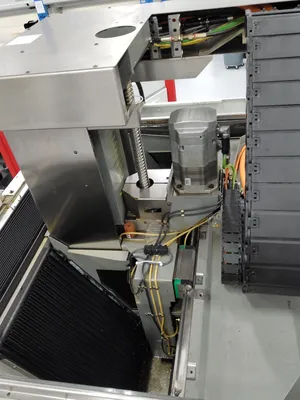 2005 HERMLE C30U Vertical Machining Centers | Machinery Resources International (7)