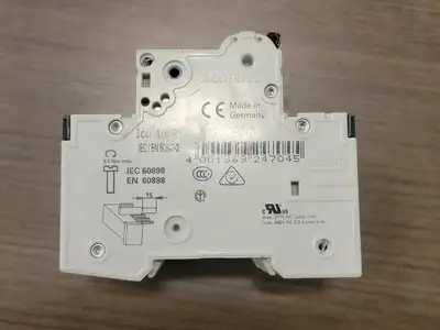 USED SIEMENS 5SY6350-7
