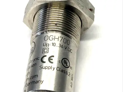OGHLFPKG/US100 | ifm OGH700 Laser Diffuse Reflection Photoelectric Sensor - Used