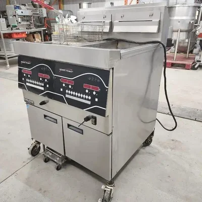 Henny Penny Double Open Fryer Model EEG -242  # 4789