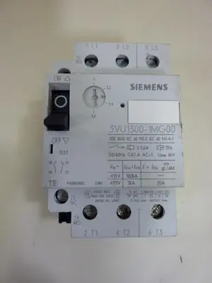 USED SIEMENS 3VU1 300-1MG00